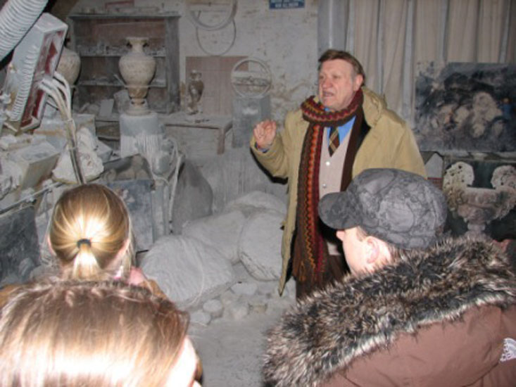 alabaster (2)